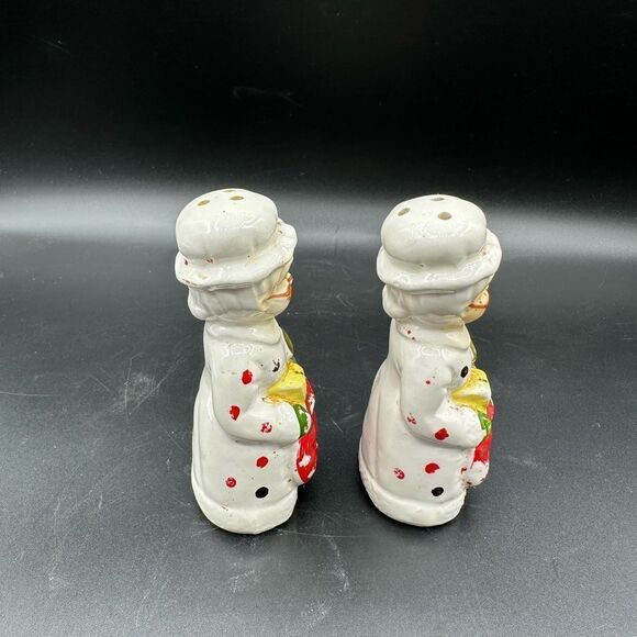 Old woman salt and pepper - Picture 2 of 2